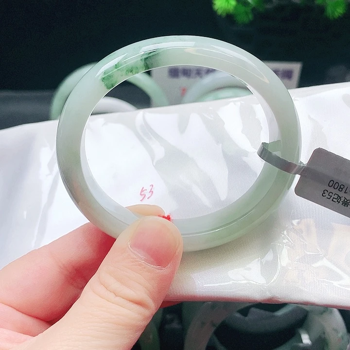 翡翠未镶嵌手镯20