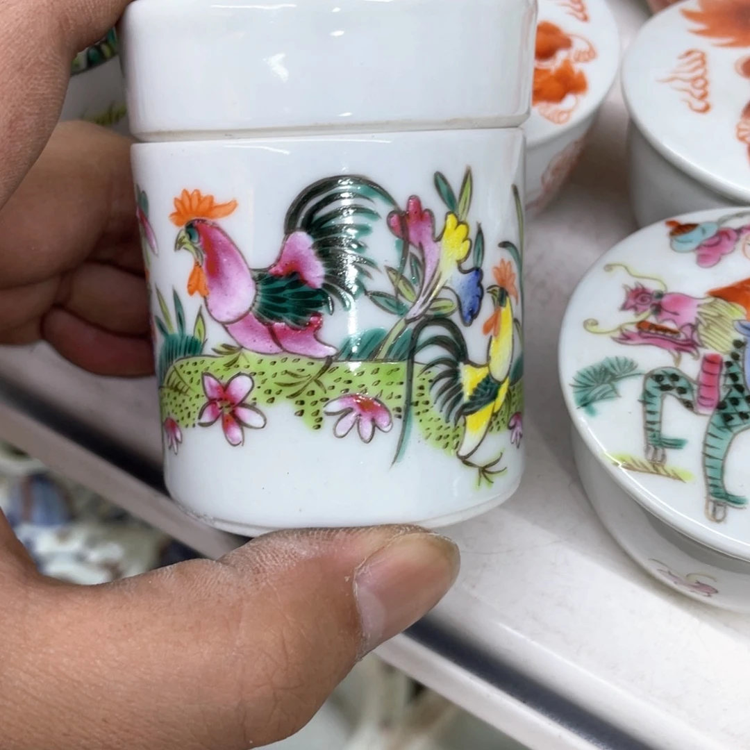 摆件手绘陶瓷作品欣赏