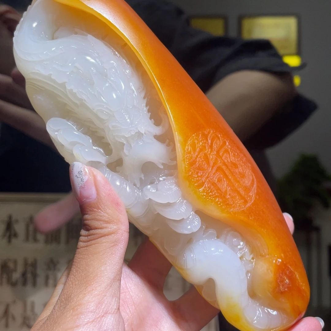 颈饰未镶嵌和田玉D2