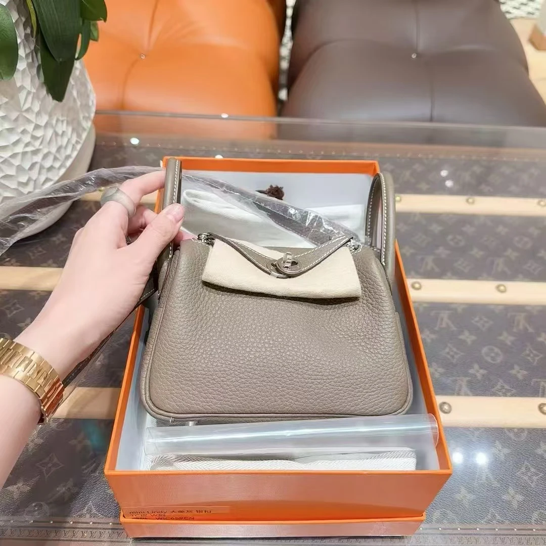 未使用 Hermes/爱马仕 mini lindy 大象灰金扣 W刻 【定金链接】