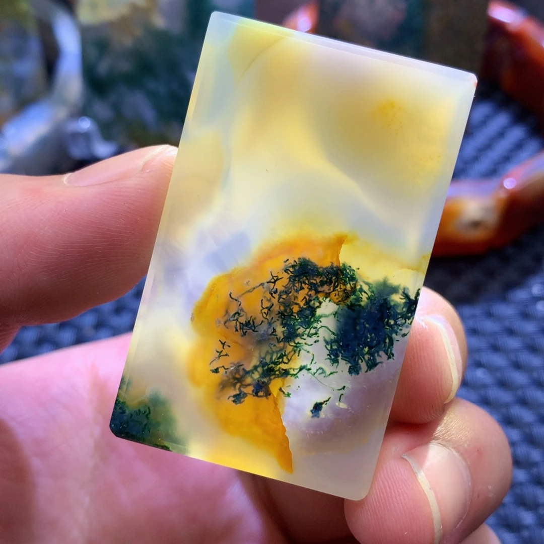 未镶嵌颈饰玛瑙/玉髓陈*