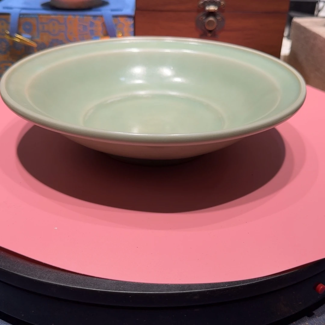 ғ****其他漂亮的小瓷瓶子