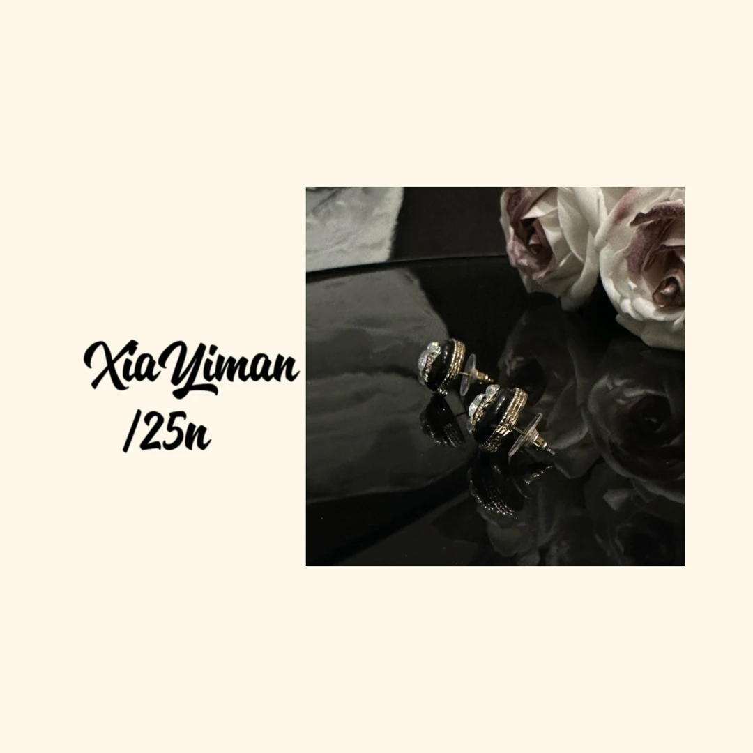 铜合金树脂耳饰 黑月光纽扣耳钉MZ3176