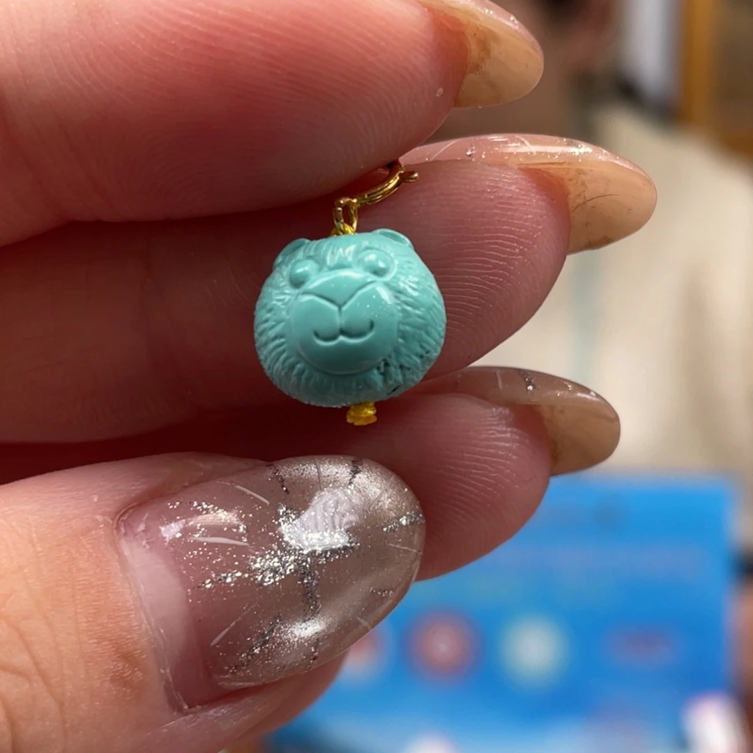 绿松石未镶嵌挂件