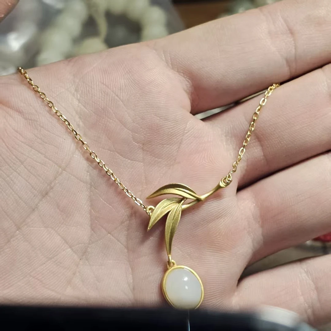 925银银制品 金色叶子项链一条