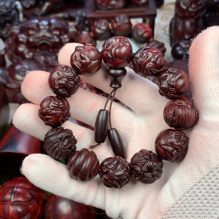 额***河檀香紫檀（小叶紫檀）