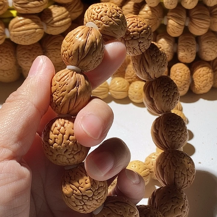 桃核手串顺顺利利生命之源66