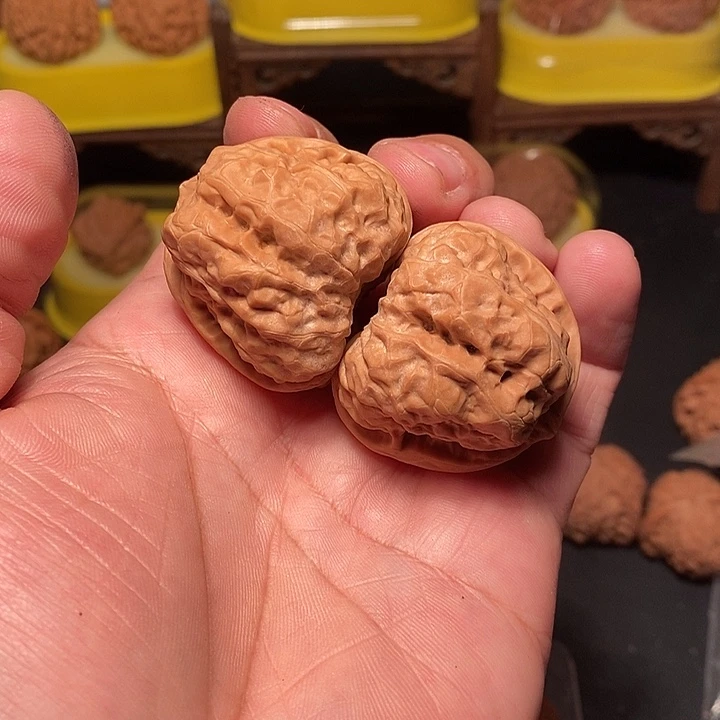 吊坠文玩核桃40尺，蛤蟆头