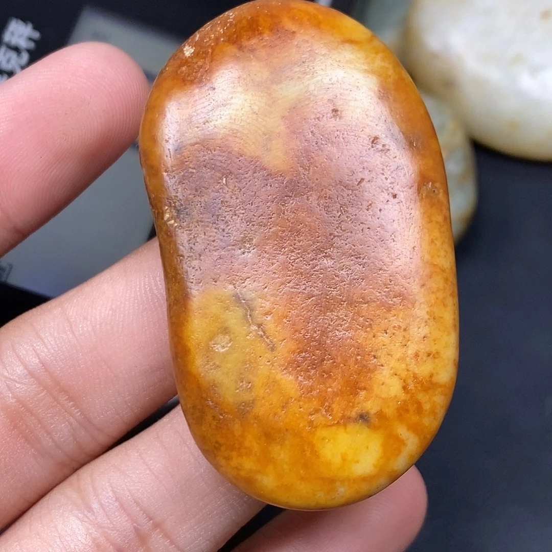 和田玉（糖玉）未镶嵌挂件