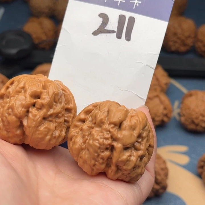 文玩核桃吊坠蛤蟆 40精修 211