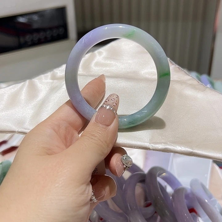 翡翠未镶嵌手镯天然翡翠手镯