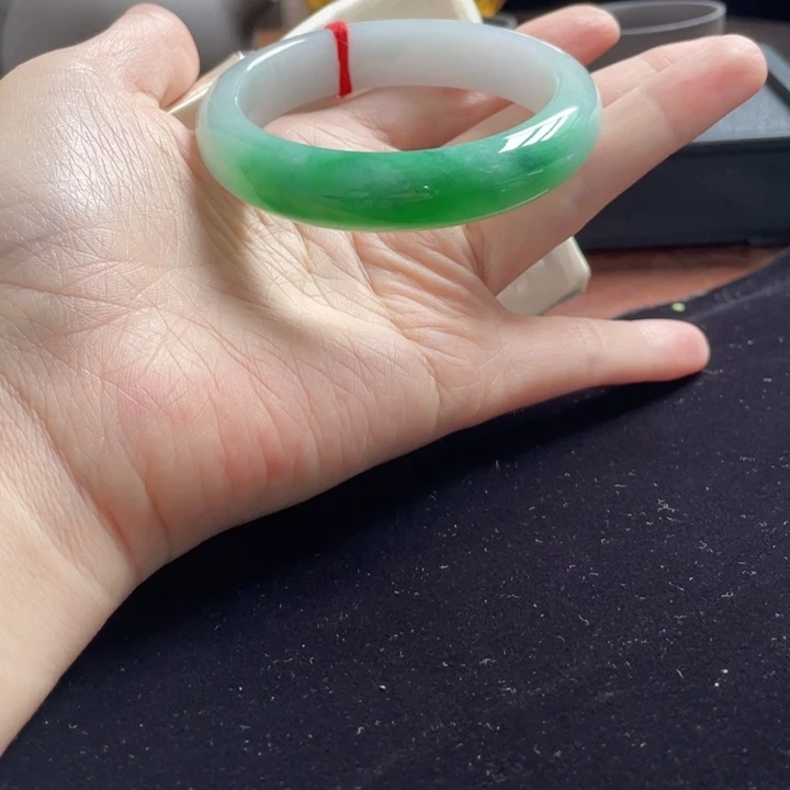未镶嵌手镯翡翠骨折款完美无鉴赏期色多多