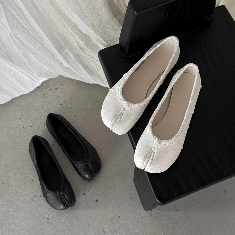 浅口单鞋夏季2025年秋季简约平跟浅口纯色平底复古圆头百搭春秋