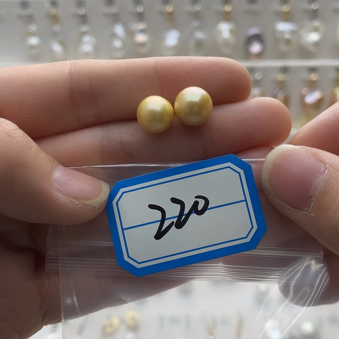 淡水珍珠颈饰未镶嵌