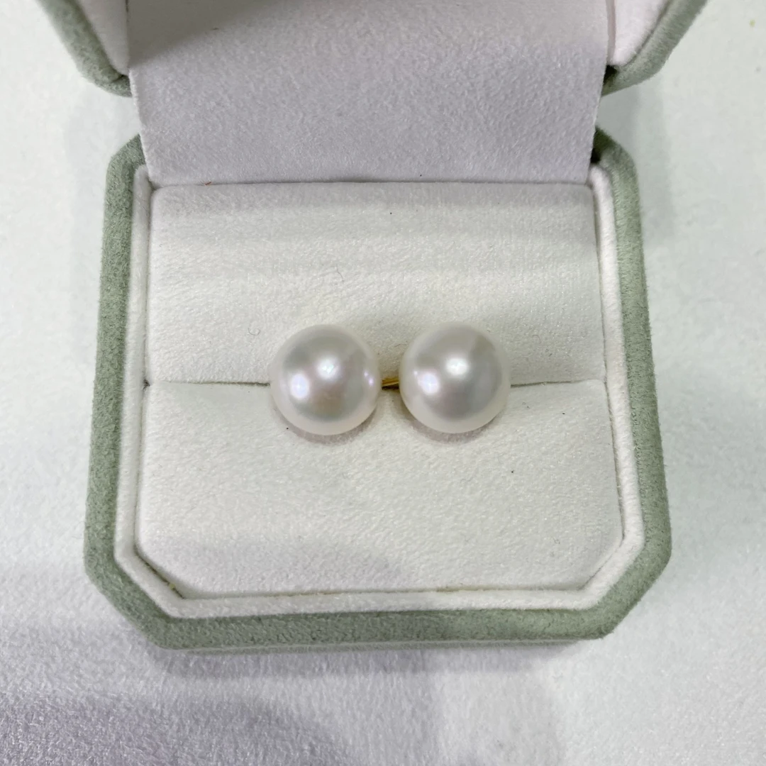 10-11极光正圆淡水珍珠18k金耳钉