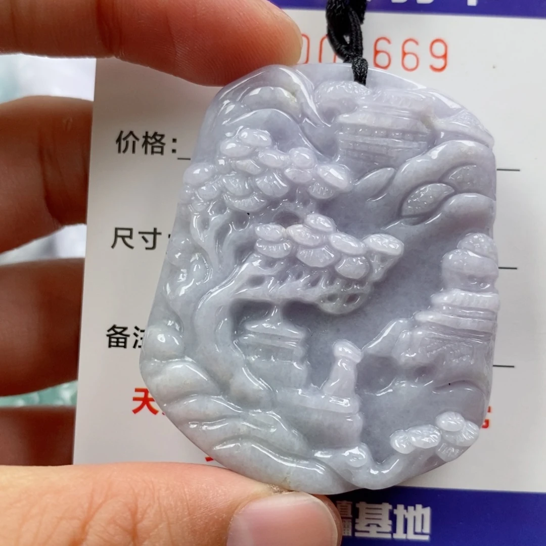 翡翠未镶嵌颈饰挂件