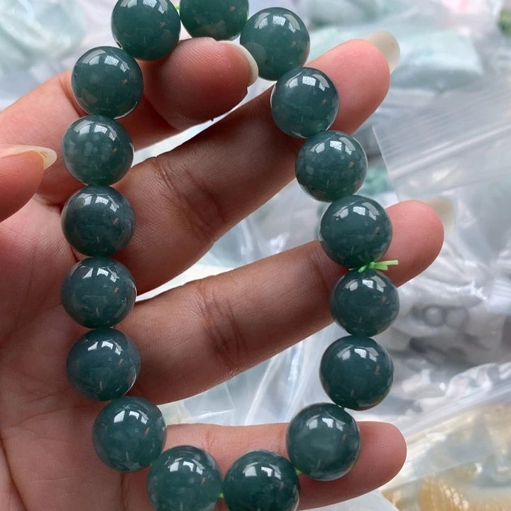 翡翠未镶嵌颈饰保真天然A货翡翠