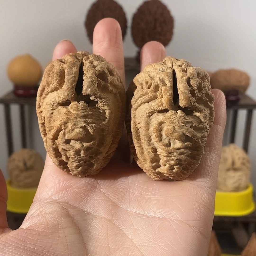 吊坠文玩核桃鬼脸虫眼40