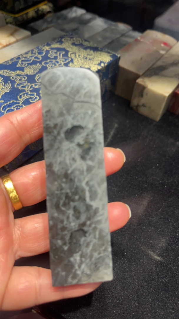 昌化冻石晶莹剔透