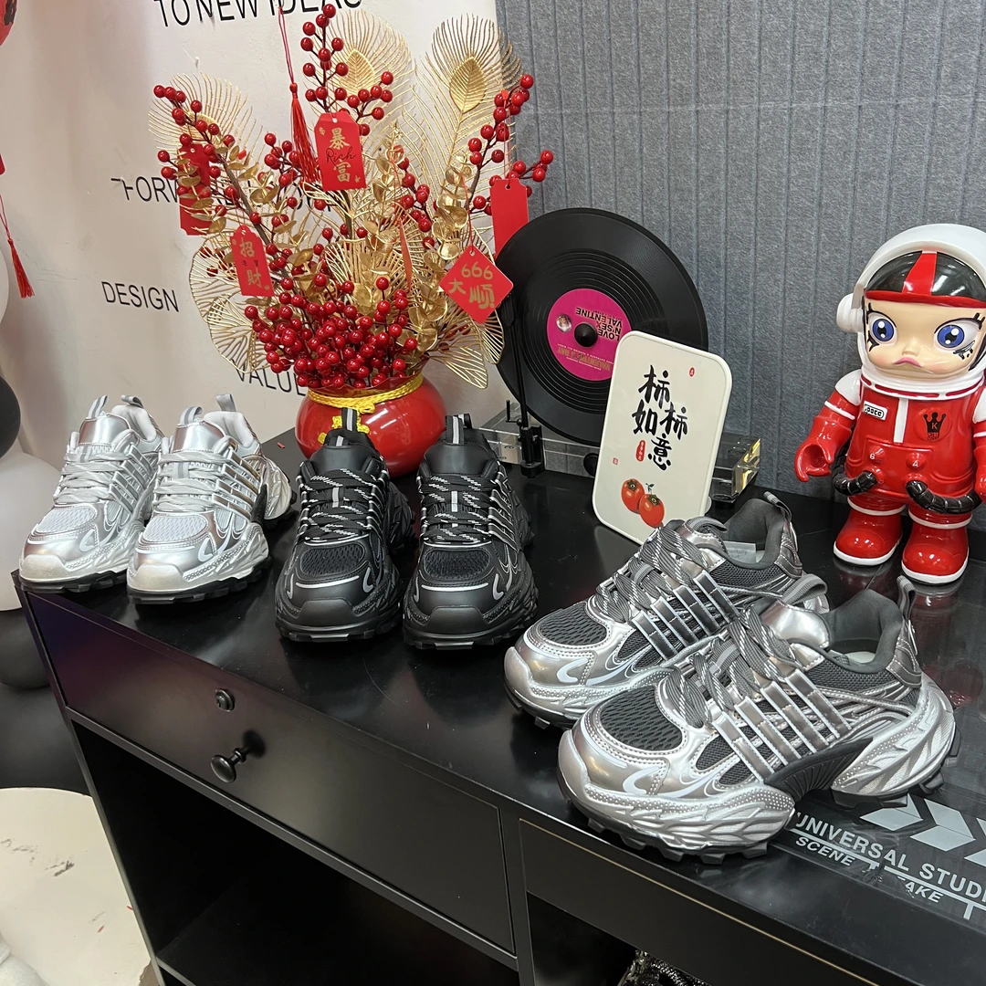 【曼曼】欧货“鲨鱼”厚底老爹鞋2025春季新款小个子增高休闲运动女鞋