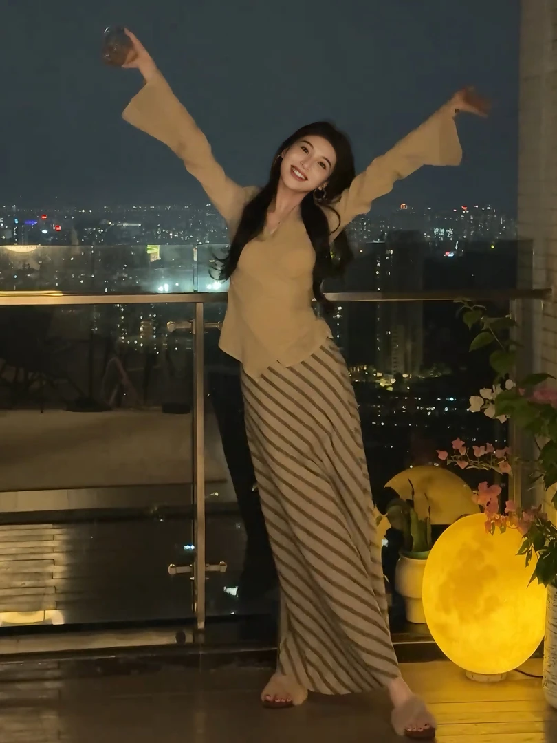 2025秋季新款韩系轻熟风穿搭气质衬衫上衣高腰半身裙时尚两件套女