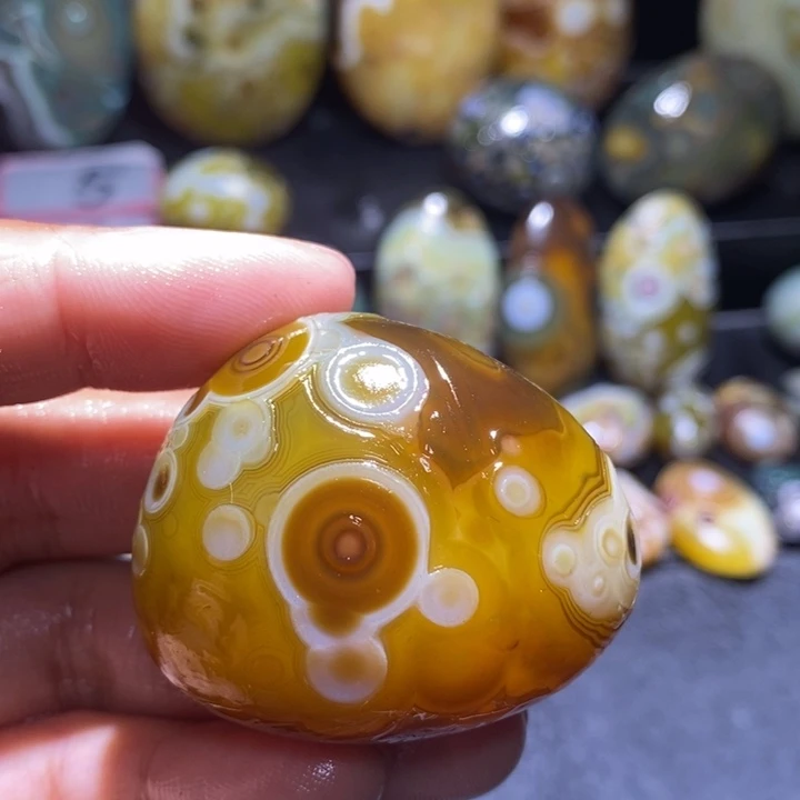 玛瑙/玉髓未镶嵌珠宝半成品62