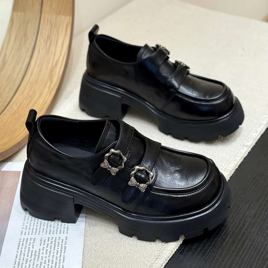 网红爆款增高洋气小皮鞋女2025新款秋甜酷松糕乐福鞋轻奢厚底单鞋
