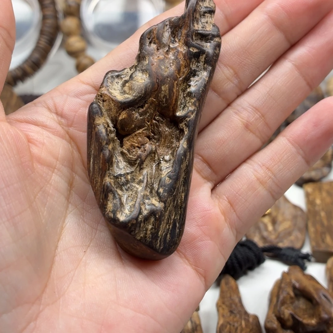 和***1沉香碎屑沉香老惠安