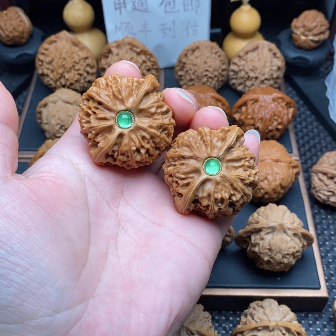 文玩核桃把件镶底宫灯44.5尺