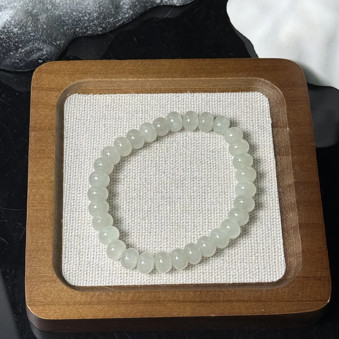 和田玉浅晴水算盘珠手串约8mm