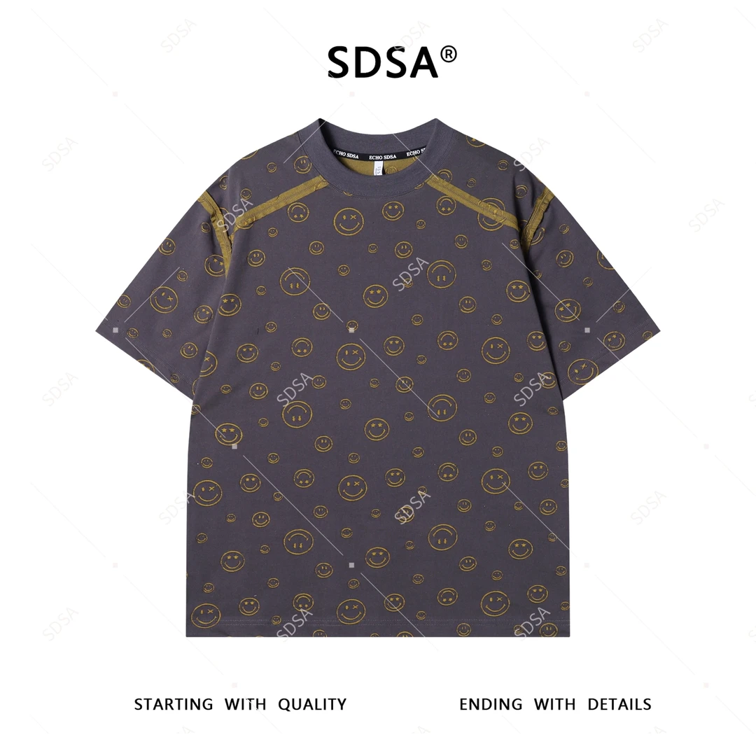 SDSA夏季新款男士痞帅撞色割破笑脸设计短袖t恤时尚圆领宽松上衣