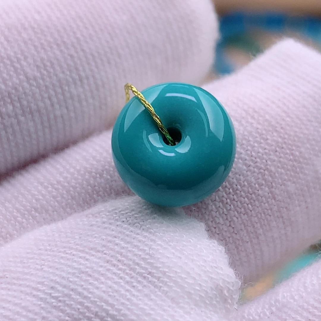 绿松石珠宝奇石未镶嵌9.8✖️5.7平安扣