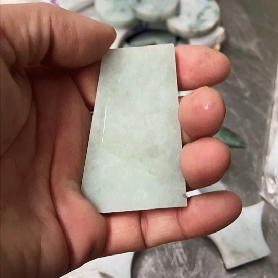 翡翠散珠微*F天然翡翠石