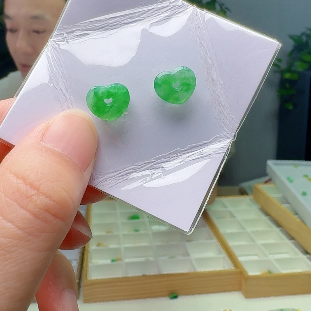 翡翠裸石多样性发货其一