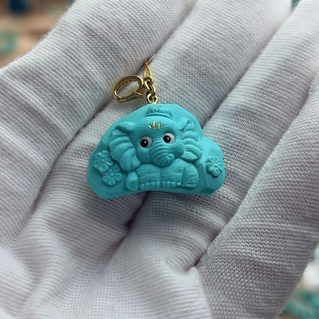 绿松石未镶嵌珠宝奇石