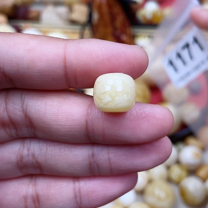 蜜蜡未镶嵌珠宝奇石粉12.7虎皮