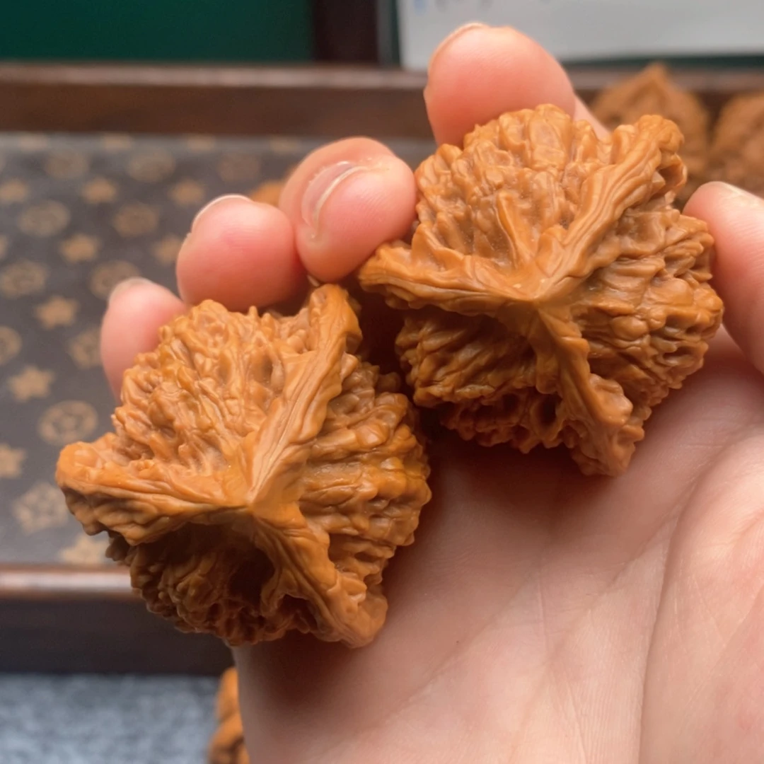 【闪购商品】木*人42官帽