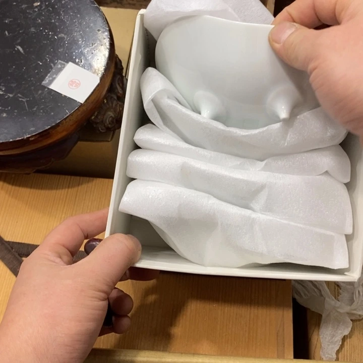 阿***敏中古品默认微瑕看好下手