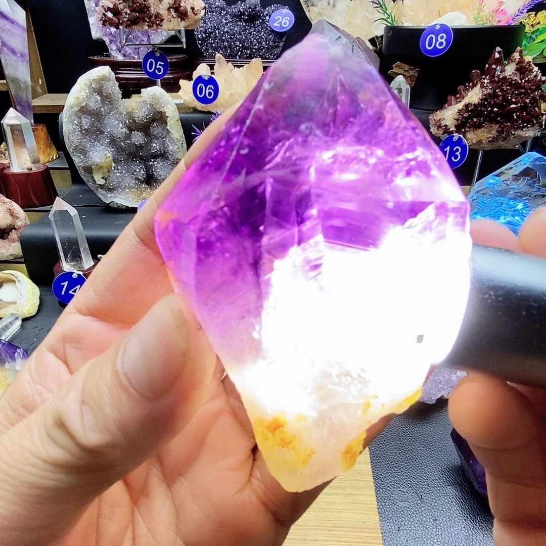 石材紫水晶摆件，