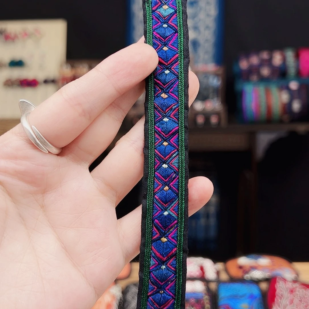 黄铜925银布艺手工刺绣