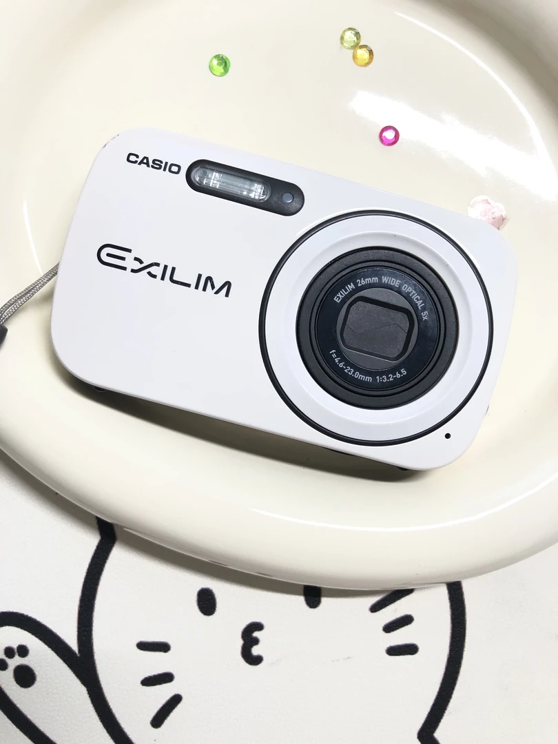 9新 Casio/卡西欧 n1 1610w5x 屏幕瑕疵 冷白皮奶油 二手no退换