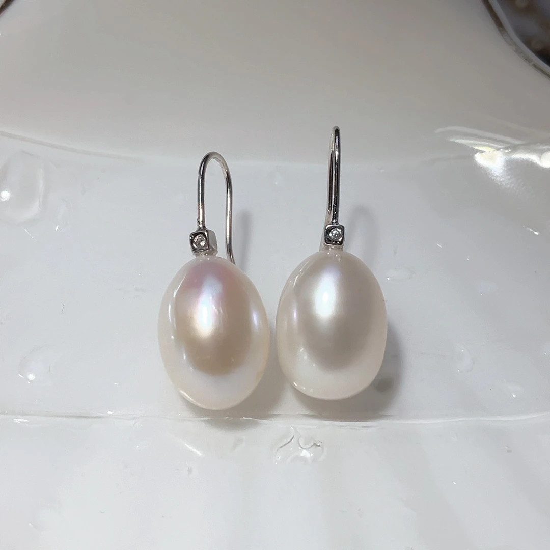 银S925镶嵌淡水珍珠耳饰