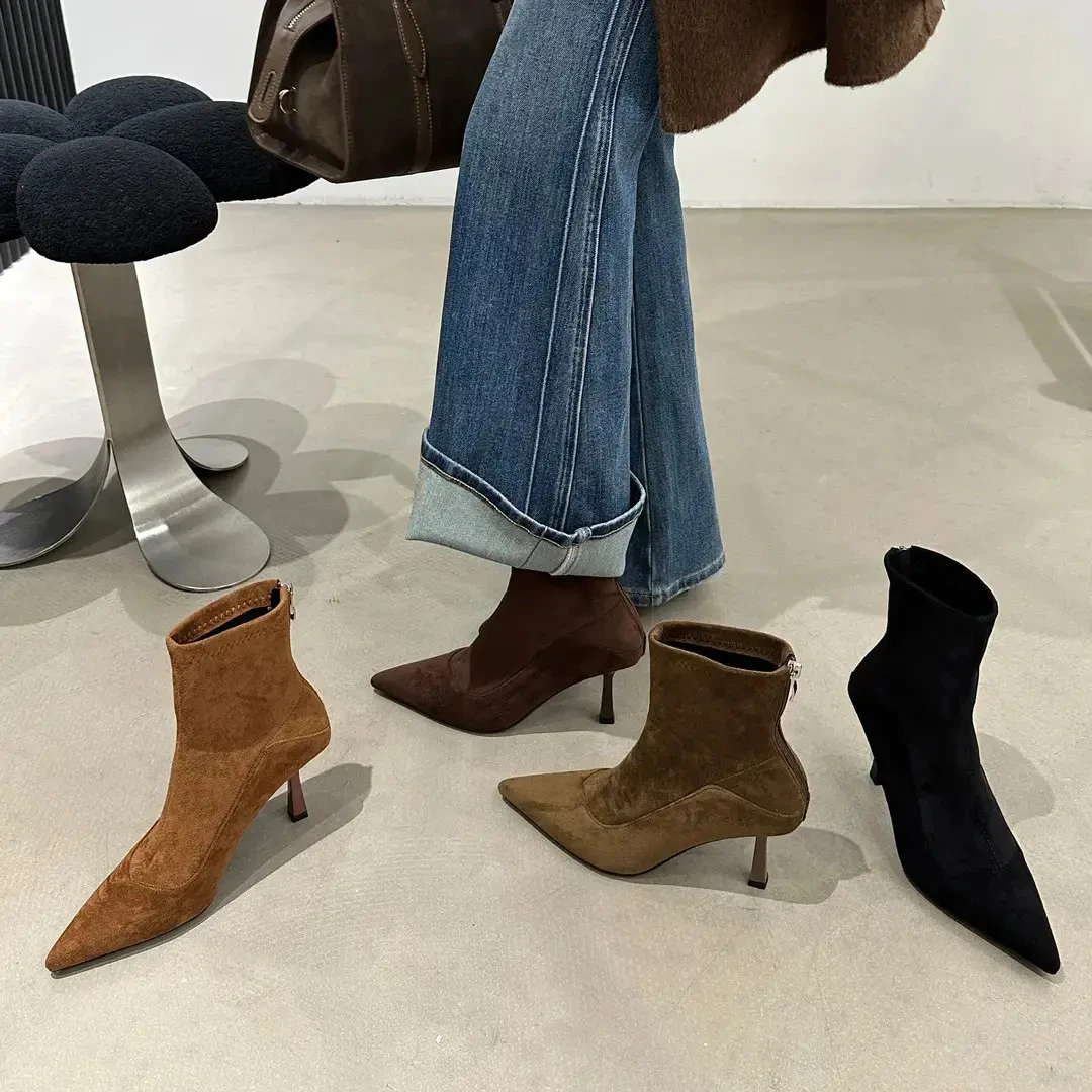 2025秋冬新款绒面短筒时尚简约马丁靴细跟高跟气质百搭弹力瘦瘦靴