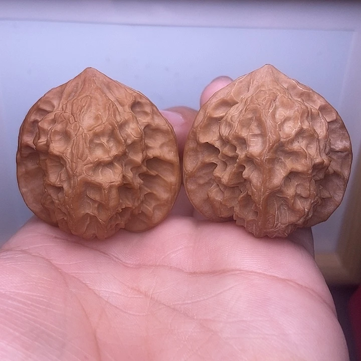 核桃全品大尺玲珑