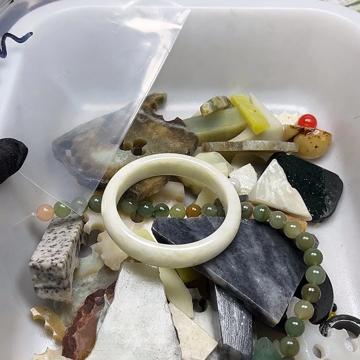 未镶嵌和田玉珠宝奇石燕*