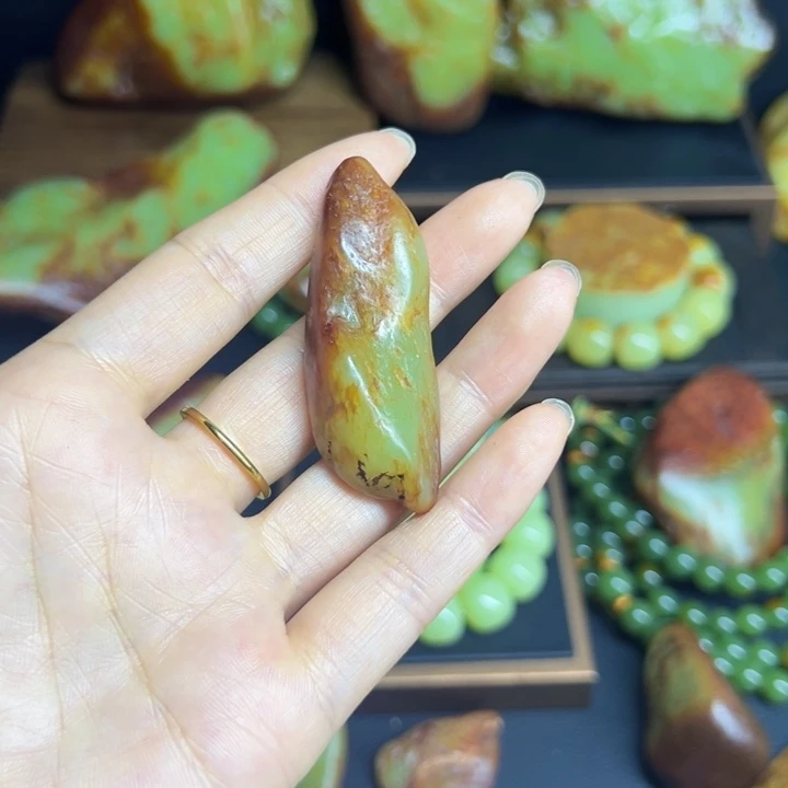 和田玉（糖玉）未镶嵌挂件用****2