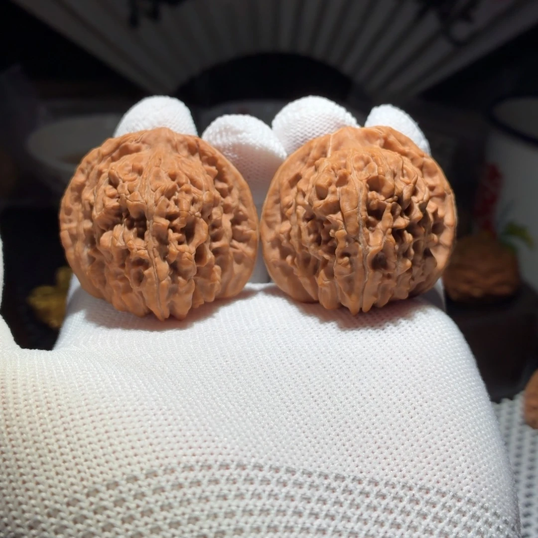 文玩核桃吊坠45平谷楼