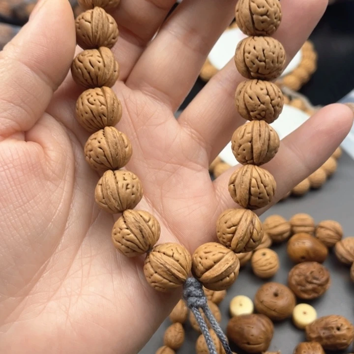 有**好14尺寸野生桃核手持