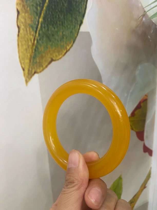 非金属仿水晶手镯 黄金色圆条玉石手镯