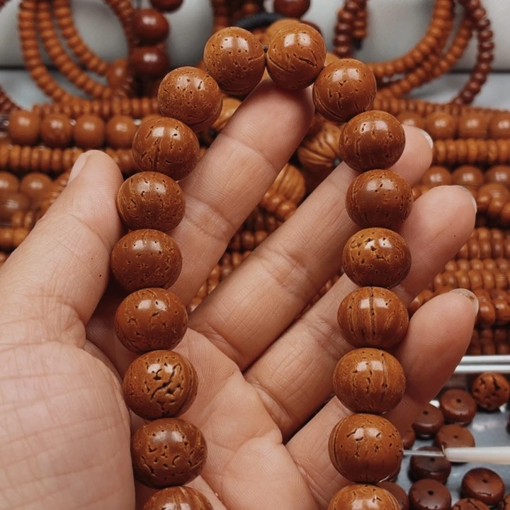 桃核苹果15花皮色差16颗